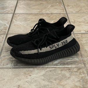 Yeezy Boost 350 Black
